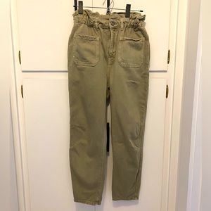 Zara Paperbag Jeans in Green